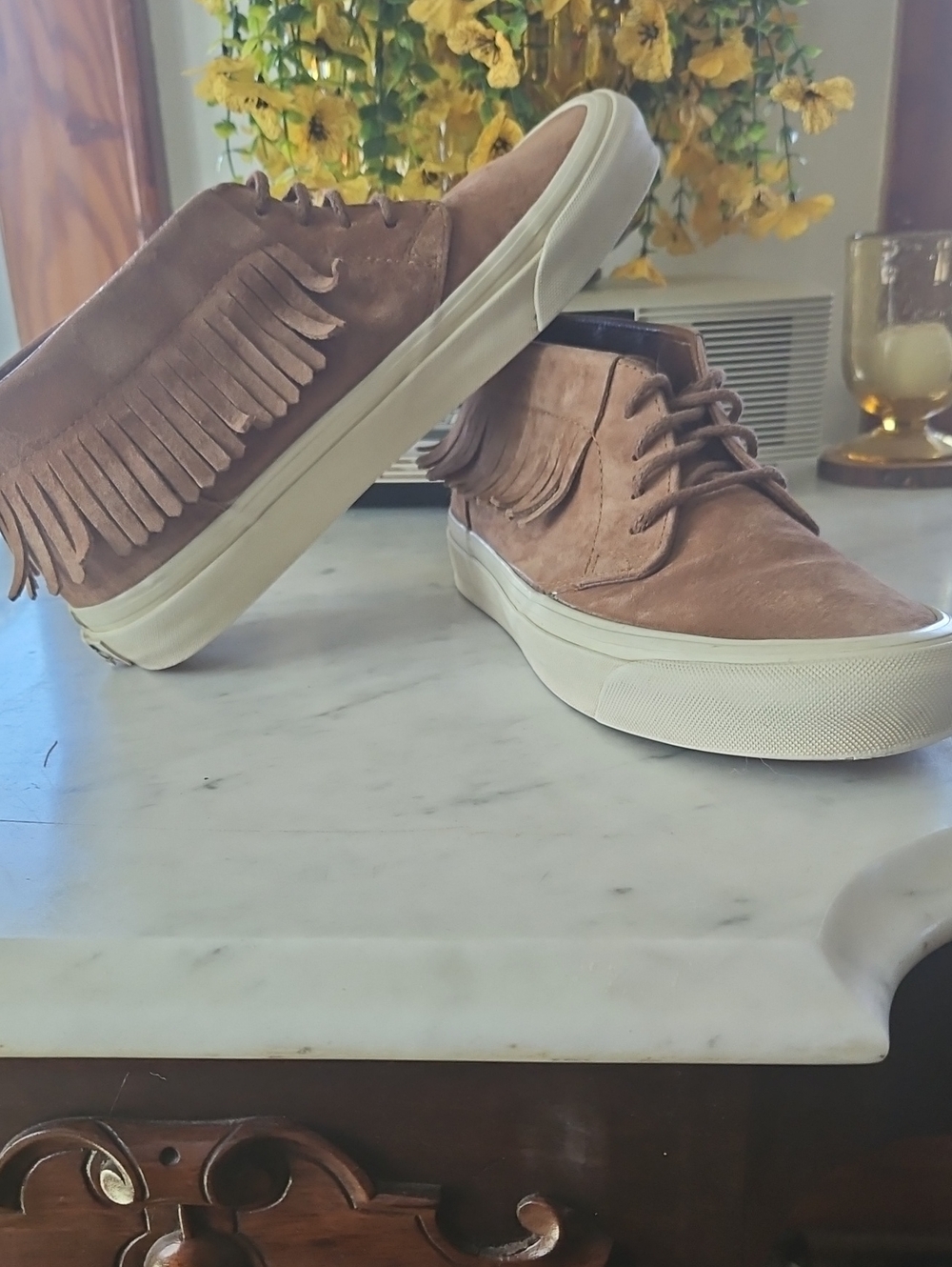 VANS Off The Wall Fringe Suede Lace Up Booties UNISEX 8.5 women/6.5 men